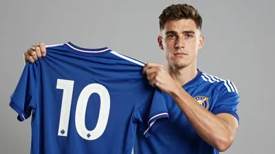 GNK Dinamo Zagreb je službeno potvrdio da će Luka Stojković nositi dres s brojem 10 u novoj sezoni, dok je trener...