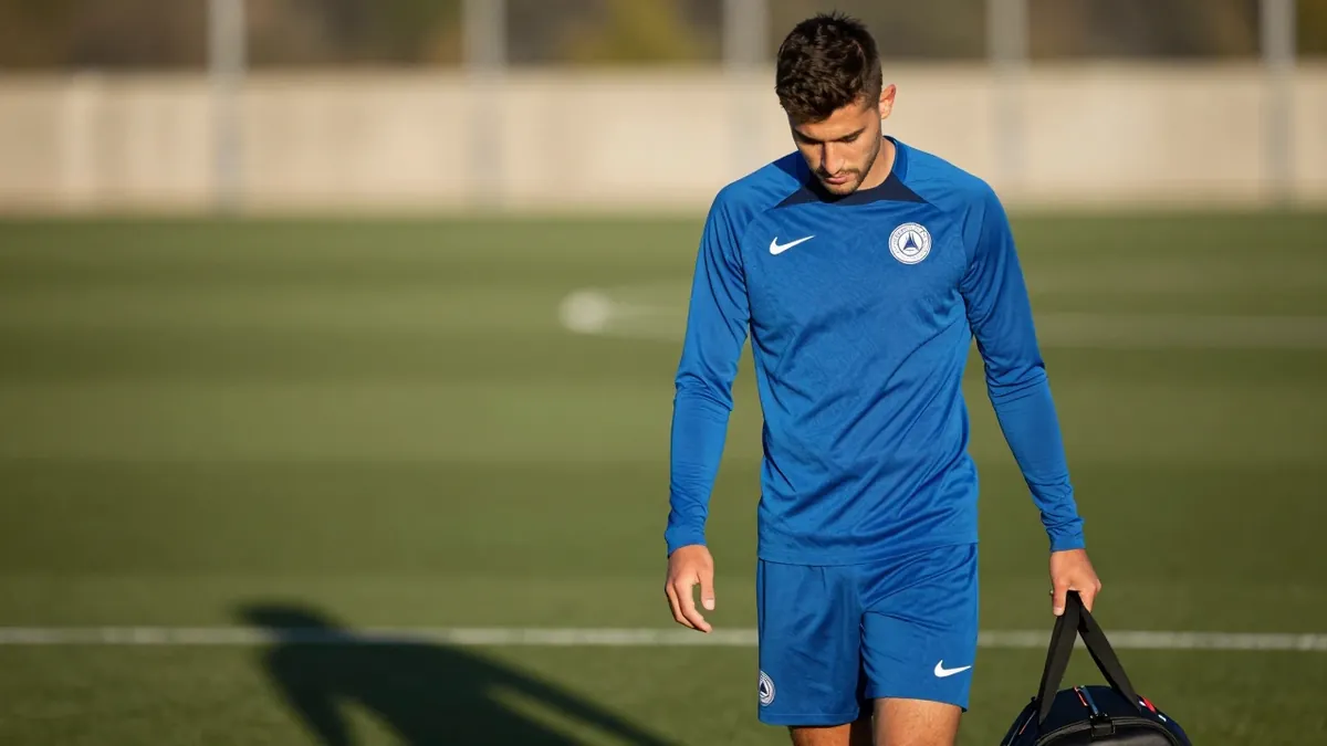 GNK Dinamo Zagreb je izvijestio Franu Topića da nije u planovima za sezonu, a talijanska Sampdoria pokazuje interes za...