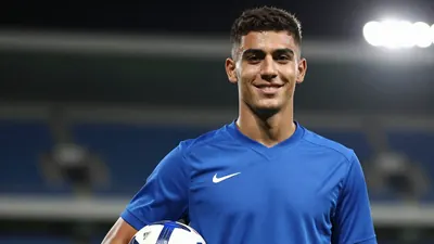 GNK Dinamo Zagreb službeno je predstavio 18-godišnjeg bjeloruskog krila Egora Molčana, koji je prešao iz Dinama Minsk za...