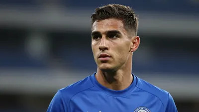 GNK Dinamo Zagreb is reportedly trying to sign 21-year-old Bosnia and Herzegovina winger Esmir Bajraktarević on loan from...